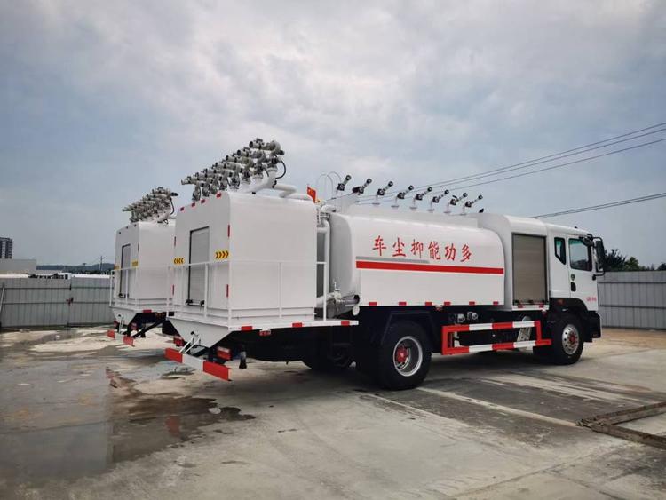 噴霧壓塵車的結構與霧炮車有什么不同？